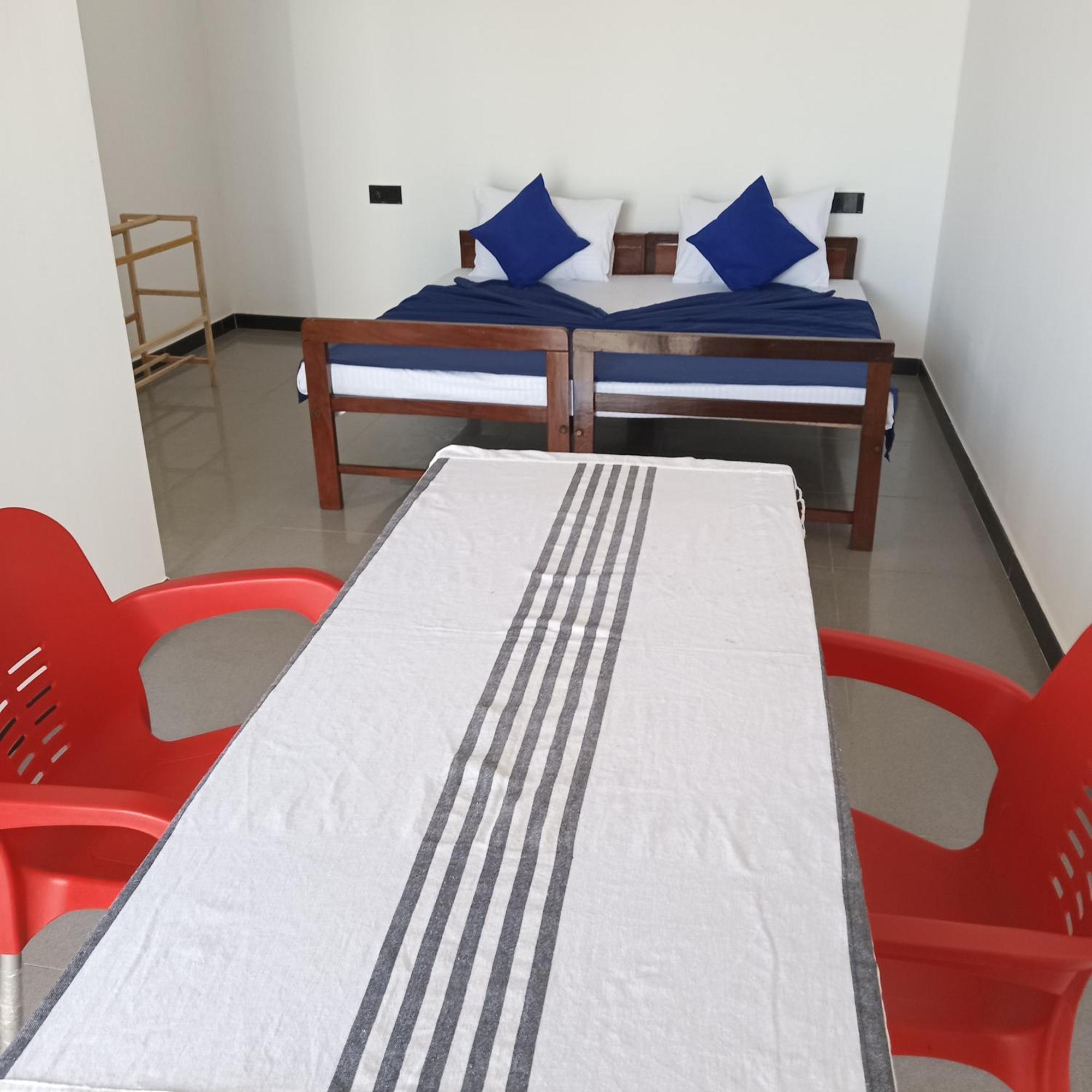Sunset Beach Villa كالي الغرفة الصورة